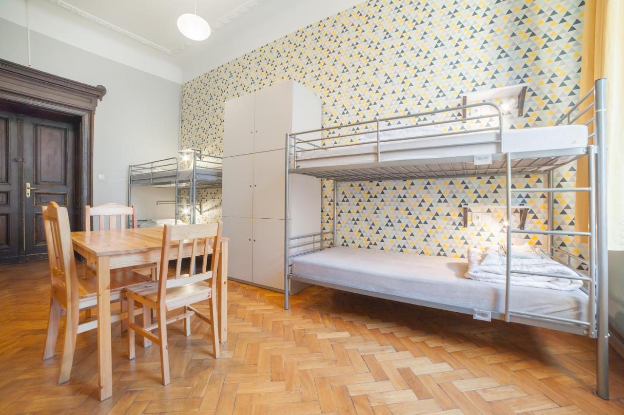 Dizzy Daisy Hostel Kraków